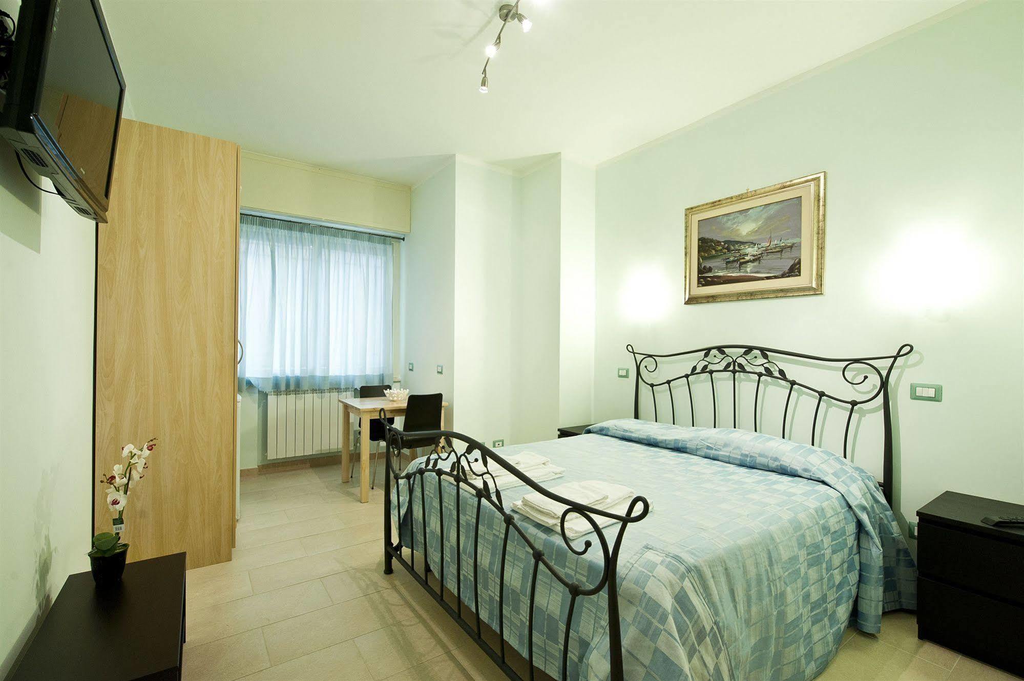 B&B La Porta Rome Bagian luar foto